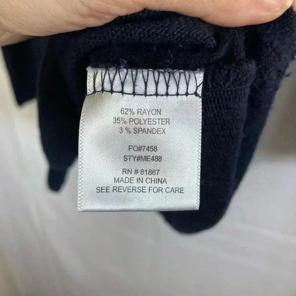 Olivia sky top 🏡 - Picture 2 of 4